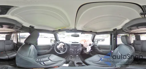 2013 Jeep Wrangler Unlimited Sport z USA, uszkodzony, nr VIN 1C4BJWDG8DL622835